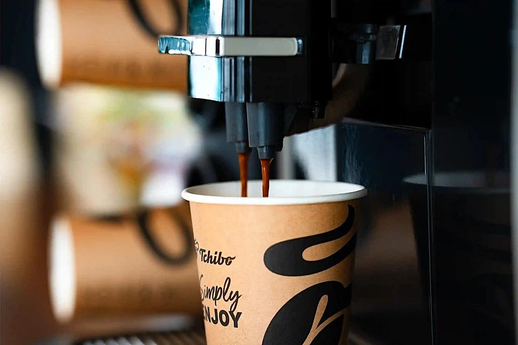 Enjoy a free lounge while you wait at Panda Parken.